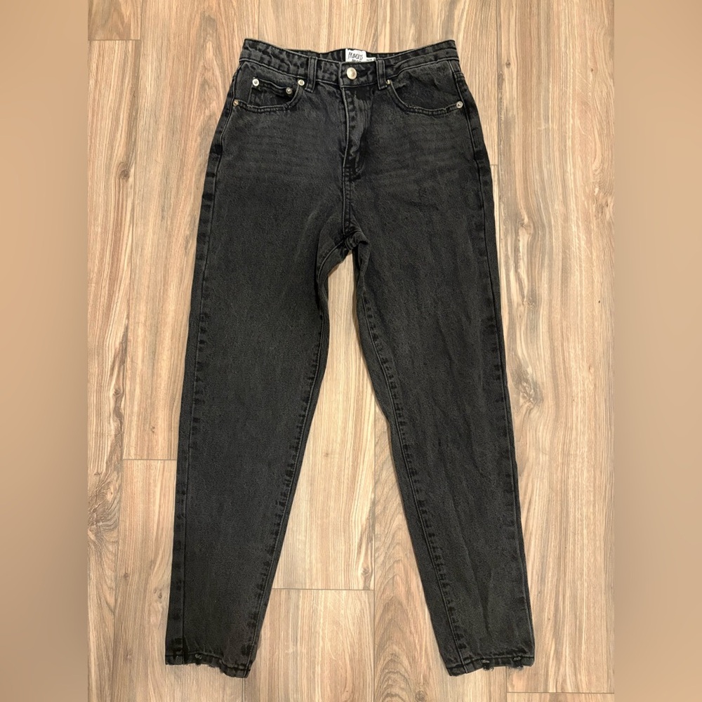 Princess Polly Jeans Women's Faded Black, Tapered Leg, Distressed, NWOT